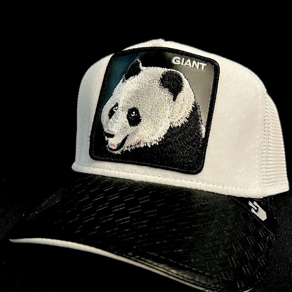 Goorin Bros "GlANT" PANDA
Trucker Hat Friday Drop NWT EXTRA LARGE patch